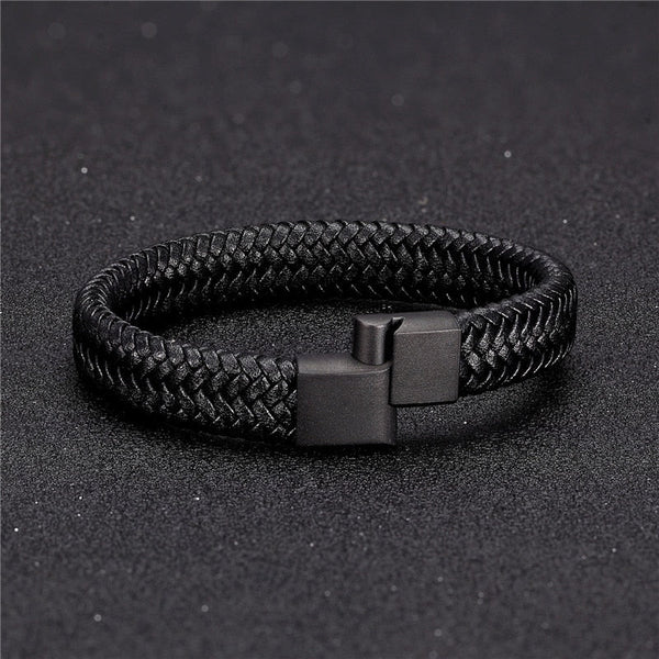 men-leather-bracelet-black-magnetic-clasp